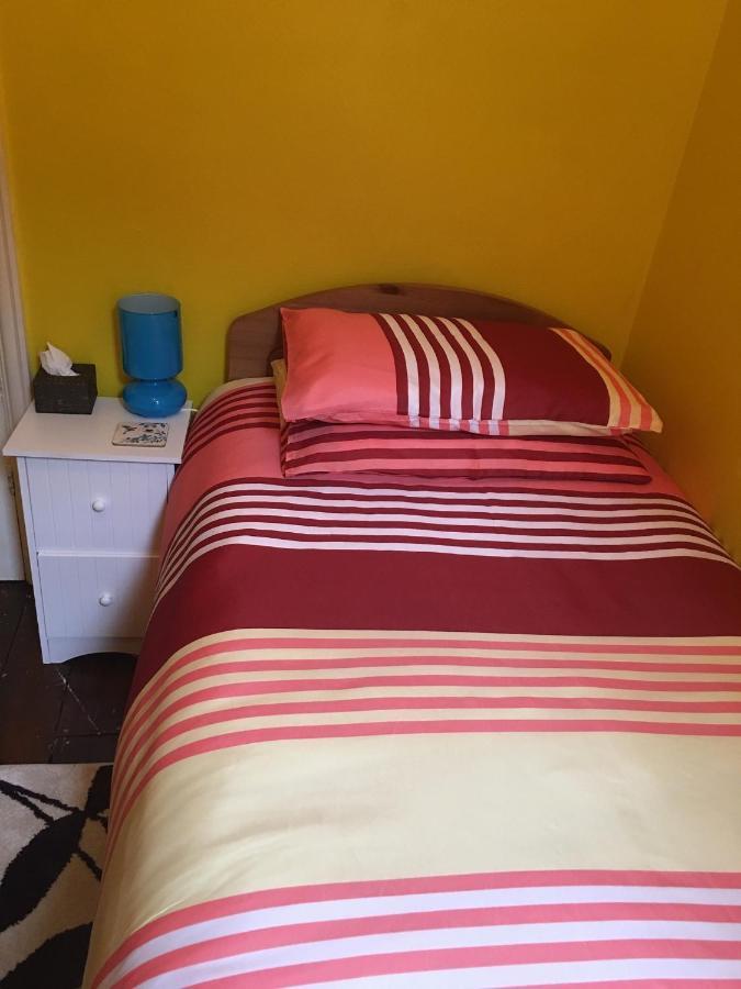 38 Whitehall Road Harrow on the Hill Экстерьер фото