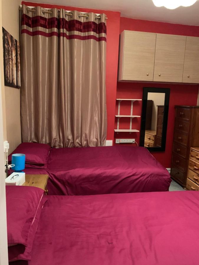 38 Whitehall Road Harrow on the Hill Экстерьер фото